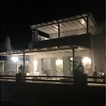 Galazio Villa *